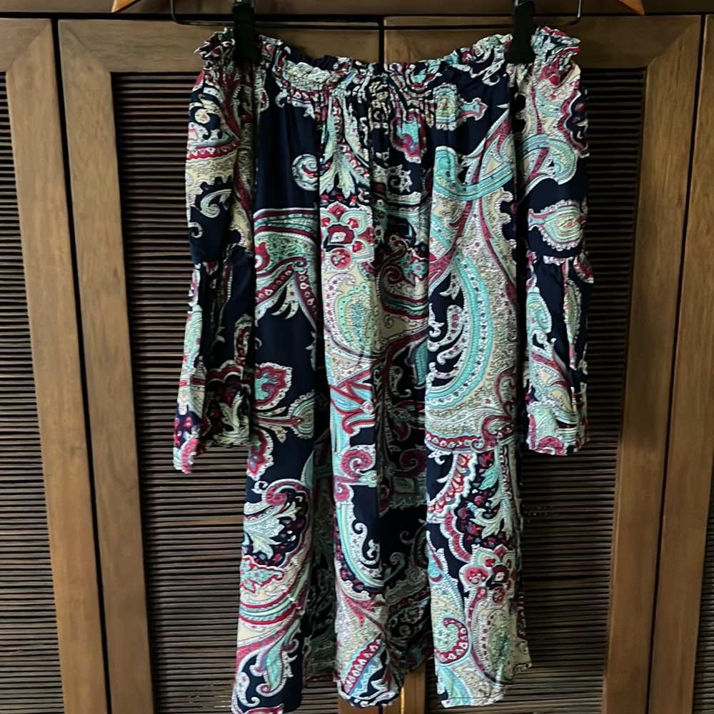 Paisley Print Off Shoulder Top